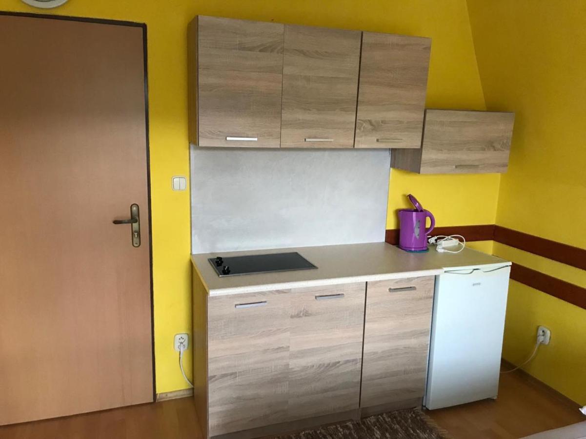 Apartmany Ingrid Bešeňová Eksteriør bilde