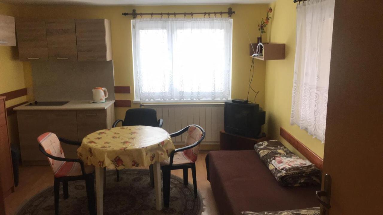 Apartmany Ingrid Bešeňová Eksteriør bilde